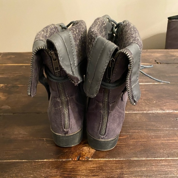 Just Fab Combat Boots - Picture 2 of 2